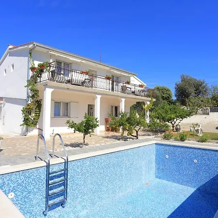 Apartman Family Friendly With A Swimming Pool Razanj, - 17867 Rogoznica
